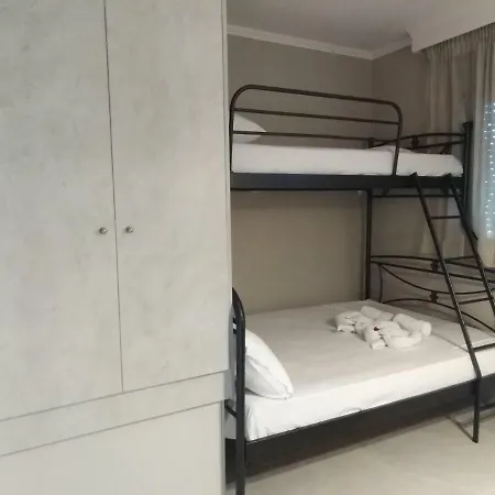 7 Islands Hotel apartamentowy Alikes